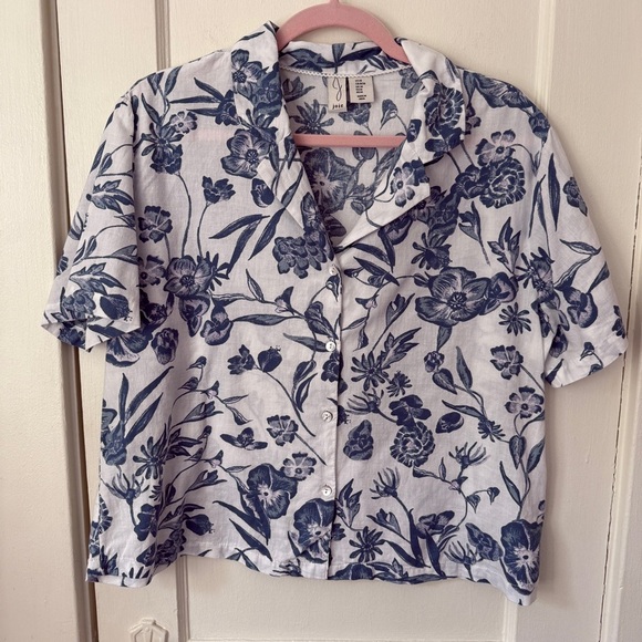 Joie Navy and White Floral Blouse - Picture 1 of 8